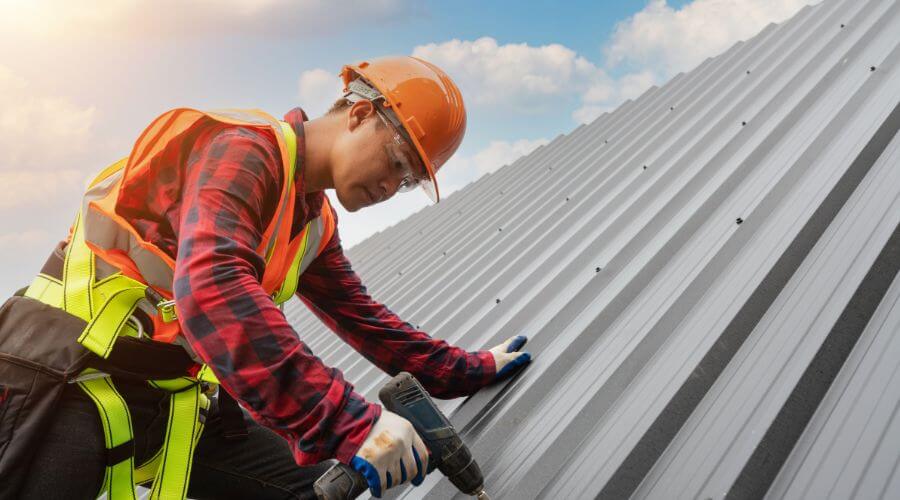 Professional Emergency Roof Repairs services in New Salem, ND